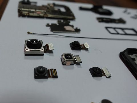 Xiaomi bongkar jeroan Redmi Note 10 Series