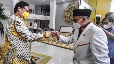 Momen Presiden PKS Bertemu Ketua Umum Golkar