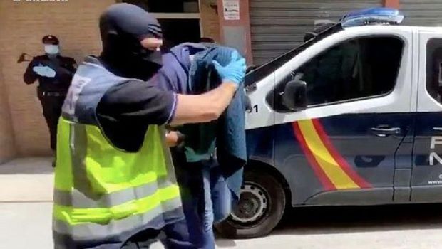 Teroris ditangkap Kepolisian Spanyol (Twitter Kopolisian Spanyol)