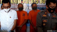 Setelah membacok korban beberapa kali, para tersangka langsung kabur. Sementara korban menghentikan laju motornya untuk meminta pertolongan. Warga sekitar yang mengetahui korban bersimbah darah langsung berusaha memberi pertolongan dan melapor ke Polsek Teras. Rekonstruksi diakhiri dengan adegan tersangka Sapti Aji membuang barang bukti bajunya dan celurit ke sungai. Seperti diketahui, kasus penganiayaan itu terjadi pada Sabtu (10/4) sekitar pukul 18.30 WIB.