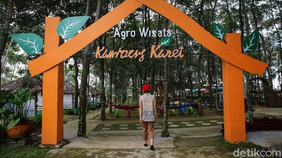 Usir Penat di AgroWisata Kampung Karet Karanganyar