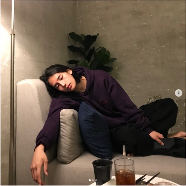 Karena itu banyak orang menyarankan agar ia benar-benar terjun ke dunia hiburan. Foto: Instagram @6dory