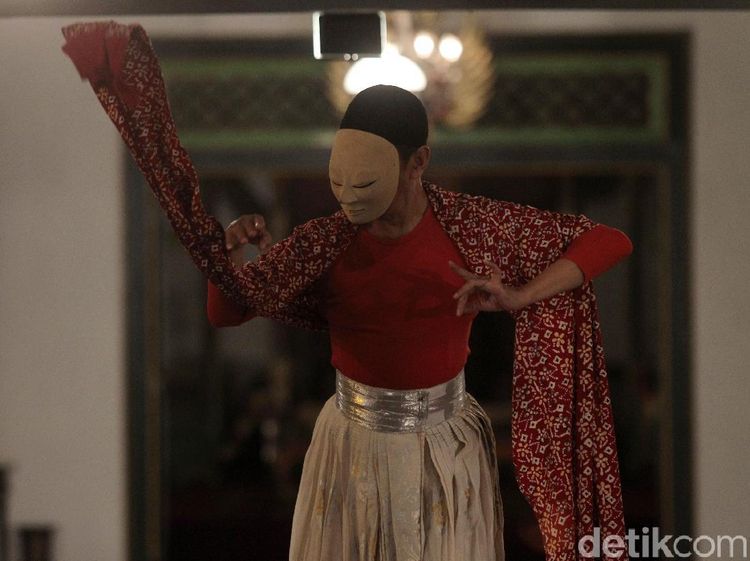 Puluhan Penari Unjuk Gigi di Hari Tari Sedunia