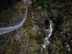 Semoga Enggak Bikin Vertigo, Portugal Punya Jembatan Terpanjang di Dunia