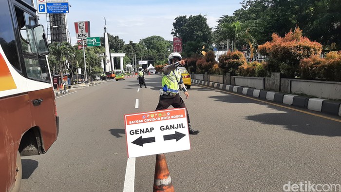 Aturan ganjil genap kembali diberlakukan di Kota Bogor