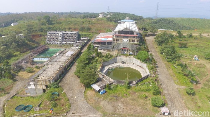 Bukit Algoritma dari udara.