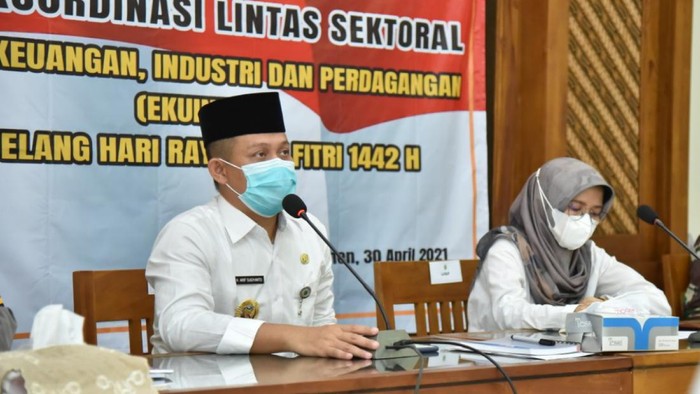 Bupati Kebumen Arif Sugiyanto