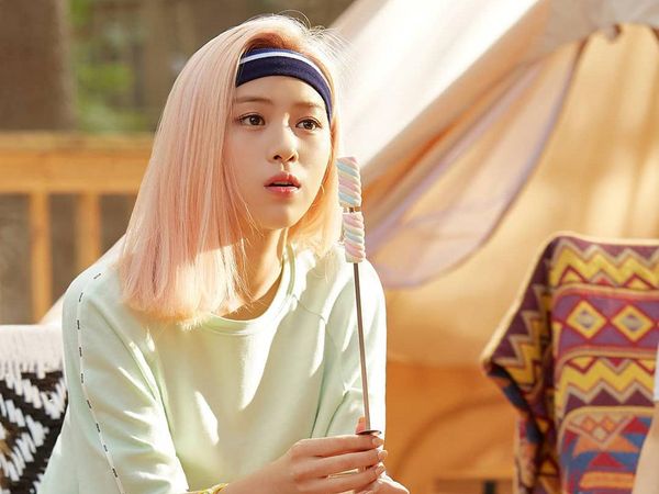 Cantiknya Ryujin ITZY Saat Pemotretan Bareng Es Krim hingga Marshmallow