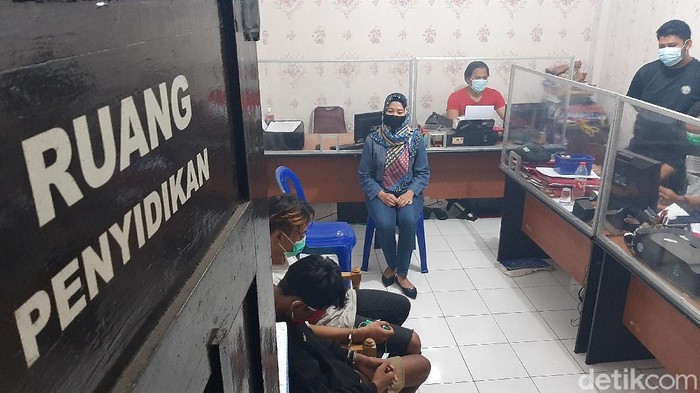 Dua remaja pelaku pembunuhan teman minum miras di Banyumas