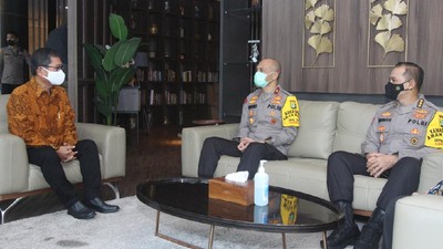 Dukung Keselamatan Kerja Polisi di Masa Pandemi