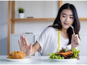 5 Kesalahan saat Diet yang Bikin Berat Badan Susah Turun, Wajib Tahu!
