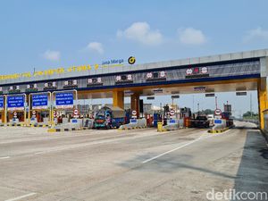 Suasana Tol Cikampek-Jalur Tikus Jakarta Arah Jabar Jelang Larangan Mudik