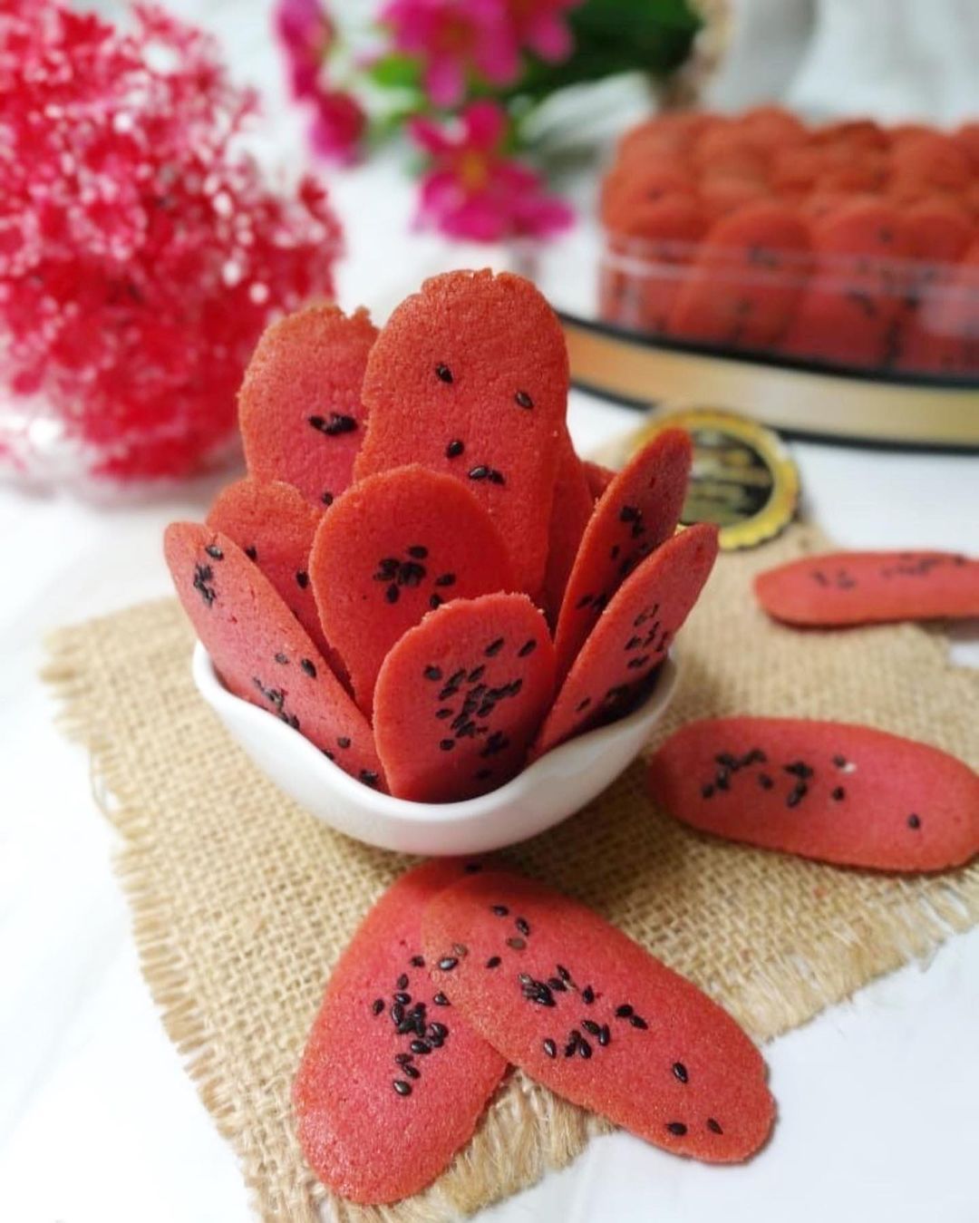 5 Kue Lidah Kucing Kekinian, Rasa Taro dan Red Velvet
