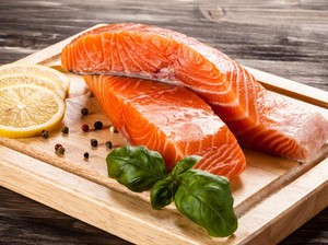 Daftar Makanan Sebelum Vaksin dan Setelah Vaksin yang Bagus Dikonsumsi Menurut Dokter