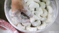 Angka produksi paling rendah pada pada musim Ramadhan 2020 yang hanya berproduksi satu pekan terakhir menjelang lebaran dengan segmentasi eceran. 