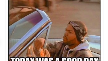 Fans MU jelas senang, MU menang, Bruno mencetak dua gol dan assist dua buah, Cavani juga menyarangkan golnya sedangkan Arsenal kalah. Foto: Twitter