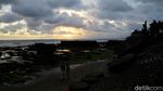 Menikmati Sunset di Pantai Batu Bolong Bali