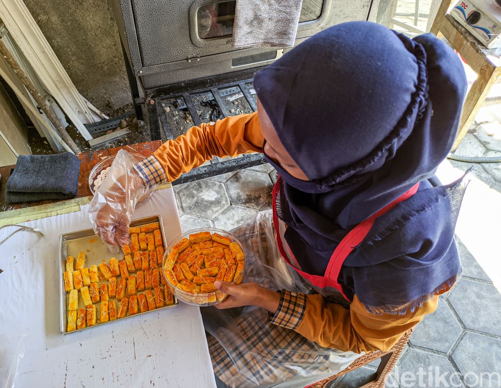 Mudik Dilarang, Permintaan Hampers Kue Kering di Kulon Progo Melejit