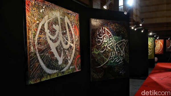 Pameran Kaligrafi Bertema Ramadhan Ini Bikin Hati Adem