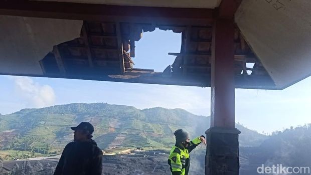 Penampakan Dieng dampak erupsi awah Sileri, 29/4/2021 kemarin