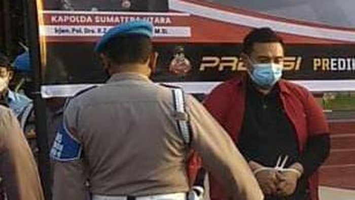 Penampakan para tersangka kasus dugaan alat tes antigen bekas di Bandara Kualanamu