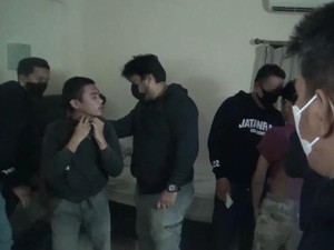 Begal di Makassar Dibekuk Saat Pesta Seks di Hotel