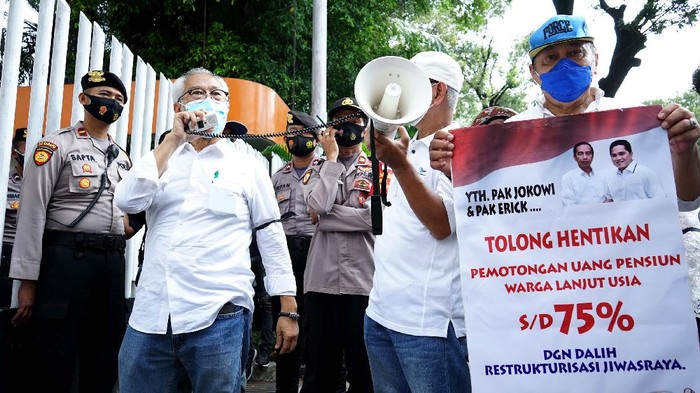 Pensiunan BUMN Kembali Aksi Kasus gagal bayar polis PT Asuransi Jiwasraya (Persero) sedang dalam upaya penyelamatan melalui restrukturisasi. Semua prosesnya ditargetkan akan selesai 31 Mei 2021.
