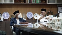 Pada kesempatan tersebut, Zulhas juga menekankan komitmen PAN untuk memperjuangkan karakter Islam tengah yang berkemajuan.  
