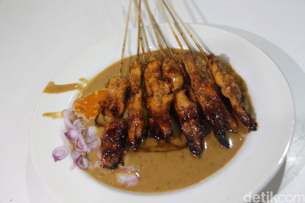 Sate Ayam Ponorogo Siboen Lezatnya Melegenda 82 Tahun