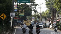 Nantinya personel Polda Metro Jaya akan menjaga titik penyekatan tersebut. Polisi memastikan jalur tikus akan dijaga selama 24 jam penuh.