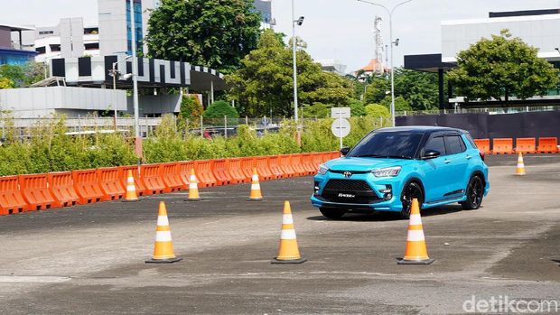 Toyota Raize Meluncur di Indonesia, Harga Mulai dari Rp ...