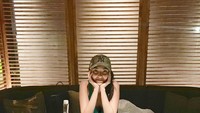 Meski tanpa kehadiran buah hati, Tsania sendiri mencoba untuk bersabar. Di momen ngetehnya ini, Sania mendapat banyak pujian lewat kolom komentar. Foto: Instagram @tsaniamarwa54