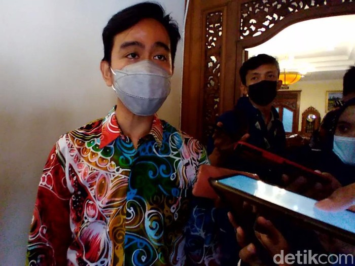 Wali Kota Solo Gibran Rakabuming Raka. Foto diambil Jumat (30/4/2021).