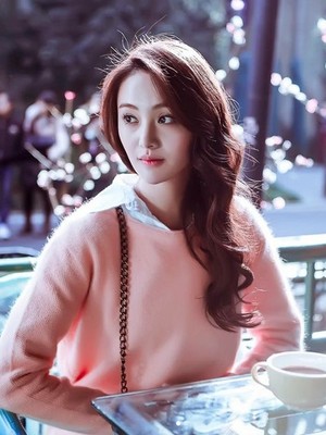 Potret Zheng Shuang yang Ngamuk Usai Dituding Jadi Ani-ani