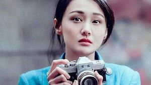 Ia pun kesal dan membantahnya dengan mengaku bahwa ia mencari uang sendiri. Dok. nstagram/@zhengshuang.official