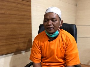 Adam Ibrahim Menyesal Bikin Hoax Babi Ngepet: Jangan Percaya Mistis!