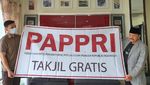 Aksi PAPPRI Bagikan Takjl Gratis di 10 Lokasi di Jakarta