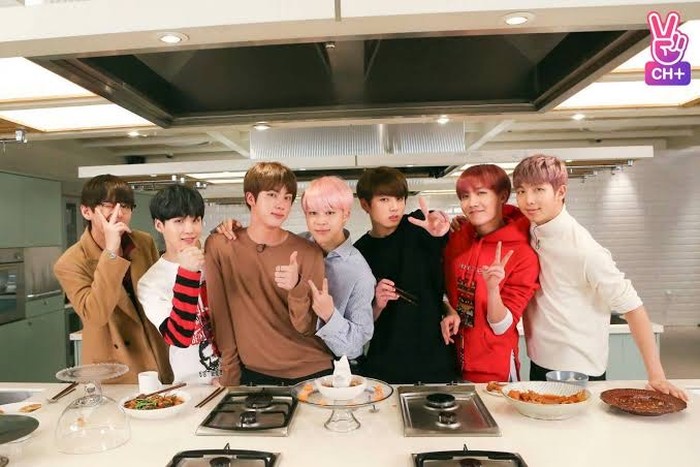 ‘Butter’ BTS Sukses Bikin Penasaran, Ini 10 Momen Makan Enak Member BTS