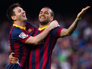 Dani Alves pada Messi: Semua Pemain yang Tinggalkan Barca Menyesal, lho