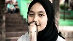 Potret Icha dan King Cobra Rambo Sepanjang 4 Meter yang Viral