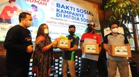 Pada kesempatan ini JPKM juga menyebarkan bantuan sosial sebanyak 260 paket untuk masyarakat, komunitas otomotif, dan ojek online dengan feedback ikut serta mengkampanyekan Mudik Dari Rumah.