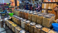 Jenisnya juga beragam, bisa menyesuaikan budget di kantong. Bisa beli secara kiloan atau eceran per 100 gram. Foto: detikFood