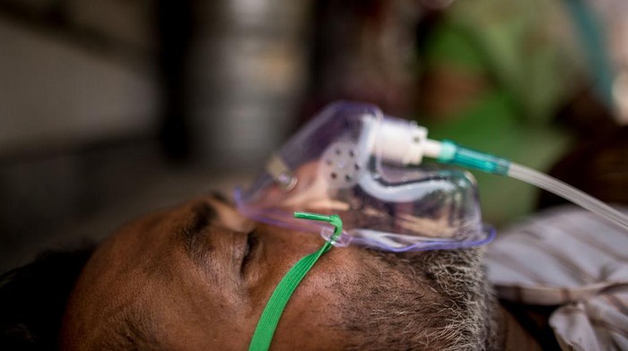 Penyebaran virus Corona di India terus mengganas. Bahkan pada Sabtu (1/5) ini, India mencatat lebih dari 400.000 kasus baru infeksi Corona dalam waktu 24 jam terakhir.
