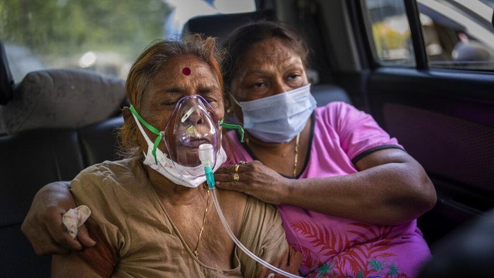 Penyebaran virus Corona di India terus mengganas. Bahkan pada Sabtu (1/5) ini, India mencatat lebih dari 400.000 kasus baru infeksi Corona dalam waktu 24 jam terakhir.