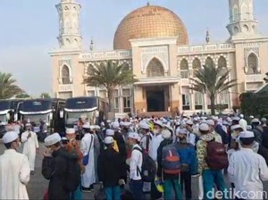 H-5 Jelang Pelarangan Mudik, Ribuan Santri Tasikmalaya Pulang Kampung
