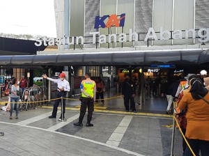 Ini Jadwal KRL Tidak Berhenti di Tanah Abang