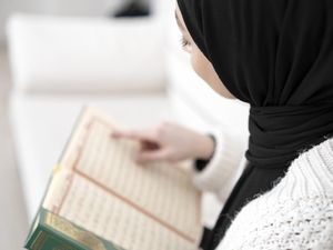 Surah Nuh Ayat 10-12: Banyak Istigfar, Banyak Rezeki
