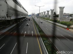 Jalan Tol Makin Sepi Saat PPKM Darurat