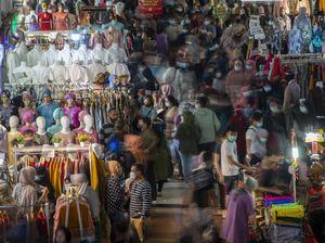 Nggak Perlu Berdesakan di Tanah Abang buat Beli Baju Lebaran