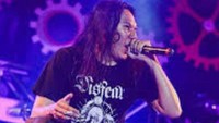 Daniel Mardhany mendapati EO tak pernah melaporkan ke WAMI ketika lagunya dibawakan oleh Deadsquad. Oleh karena itu, ia melarang mantan bandnya tersebut untuk membawakan lagunya. Foto: ist